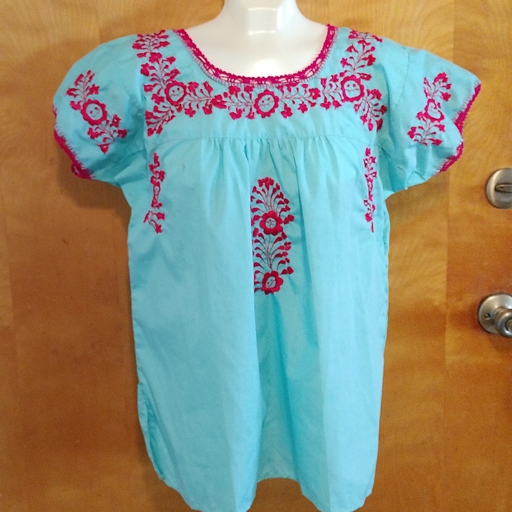 Hand Crafted blue embroidered blouse from Oaxaca. Soze L